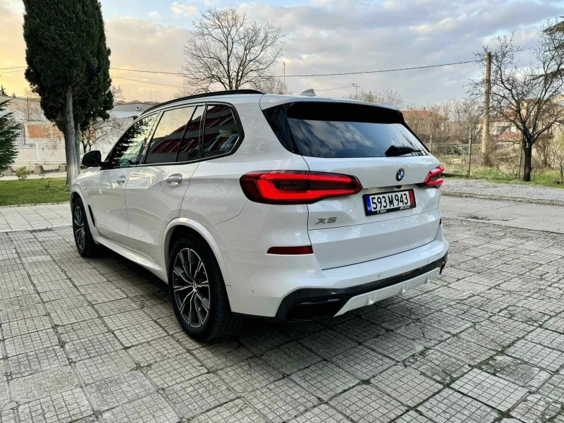 BMW X5 50i ЛИЗИНГsoftclose, laser, massage, M performance, снимка 5 - Автомобили и джипове - 46051642