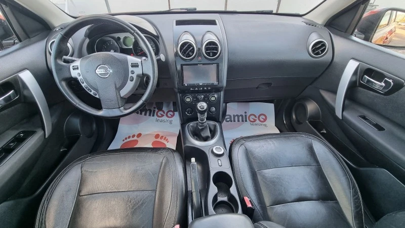 Nissan Qashqai 2.0i 4x4 Кожа / Панорама, снимка 7 - Автомобили и джипове - 45301644