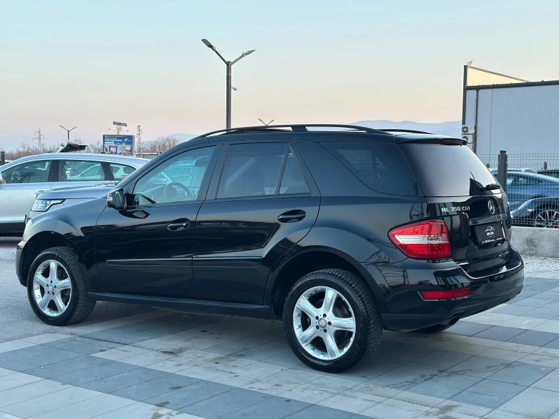 Mercedes-Benz ML 350 * Facelift* Сервизна история!!!* , снимка 4 - Автомобили и джипове - 49028144