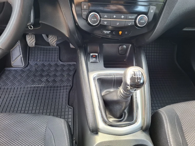 Nissan Qashqai 1.5 dci   110кс., снимка 13 - Автомобили и джипове - 51194683