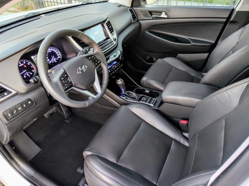 Hyundai Tucson * 1.6 TGDI Style* 4WD* FULL, снимка 11 - Автомобили и джипове - 52229828