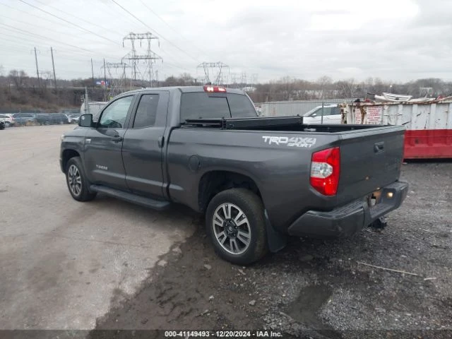 Toyota Tundra SR5, Минимална щета, Налична е пълна сернизна!, снимка 4 - Автомобили и джипове - 48730524