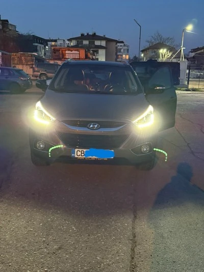 Hyundai IX35 2.0CRDI, снимка 7 - Автомобили и джипове - 54028741
