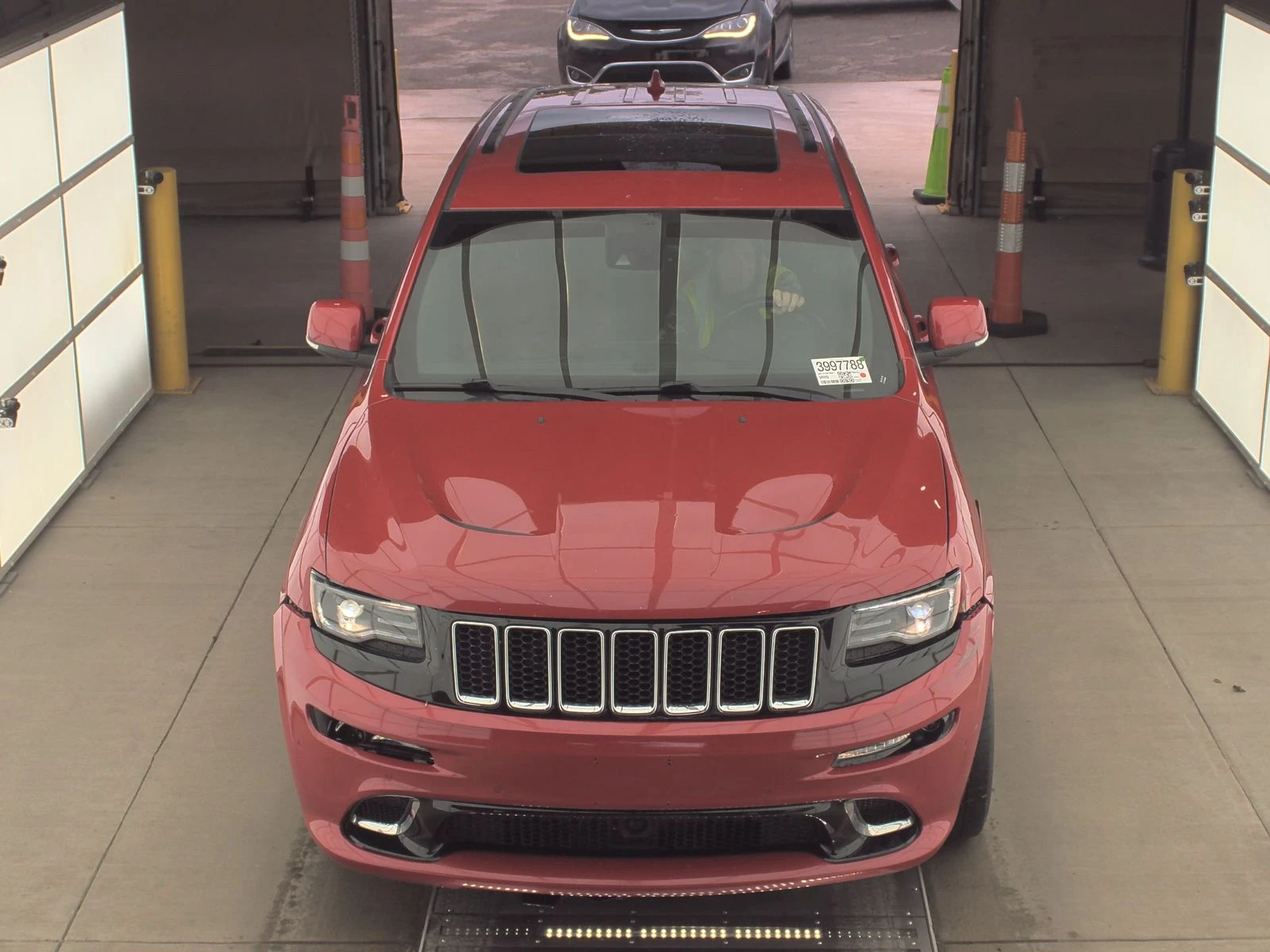 Jeep Grand cherokee SRT* Обдух* ALPINE* М.Точка* 8ZF* Дистроник* Пано* - изображение 2