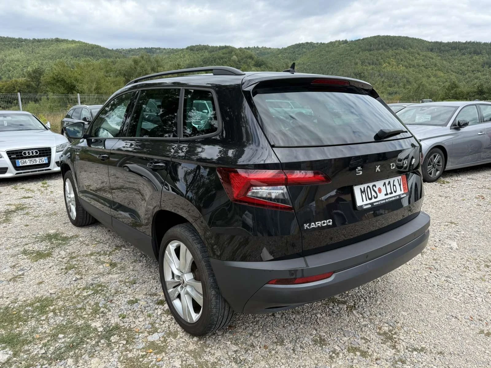 Skoda Karoq 1.6 TDI НАПЪЛНО ОБСЛУЖЕНА - изображение 7