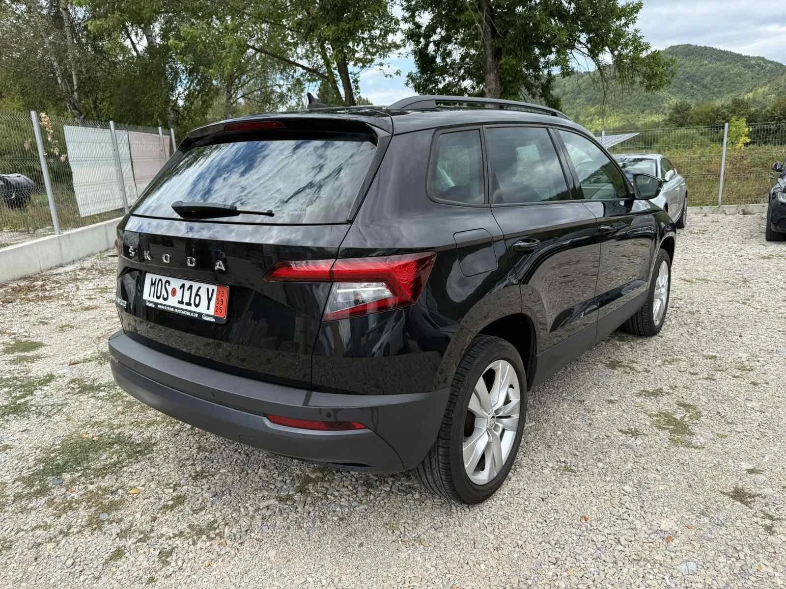 Skoda Karoq 1.6 TDI НАПЪЛНО ОБСЛУЖЕНА - изображение 5