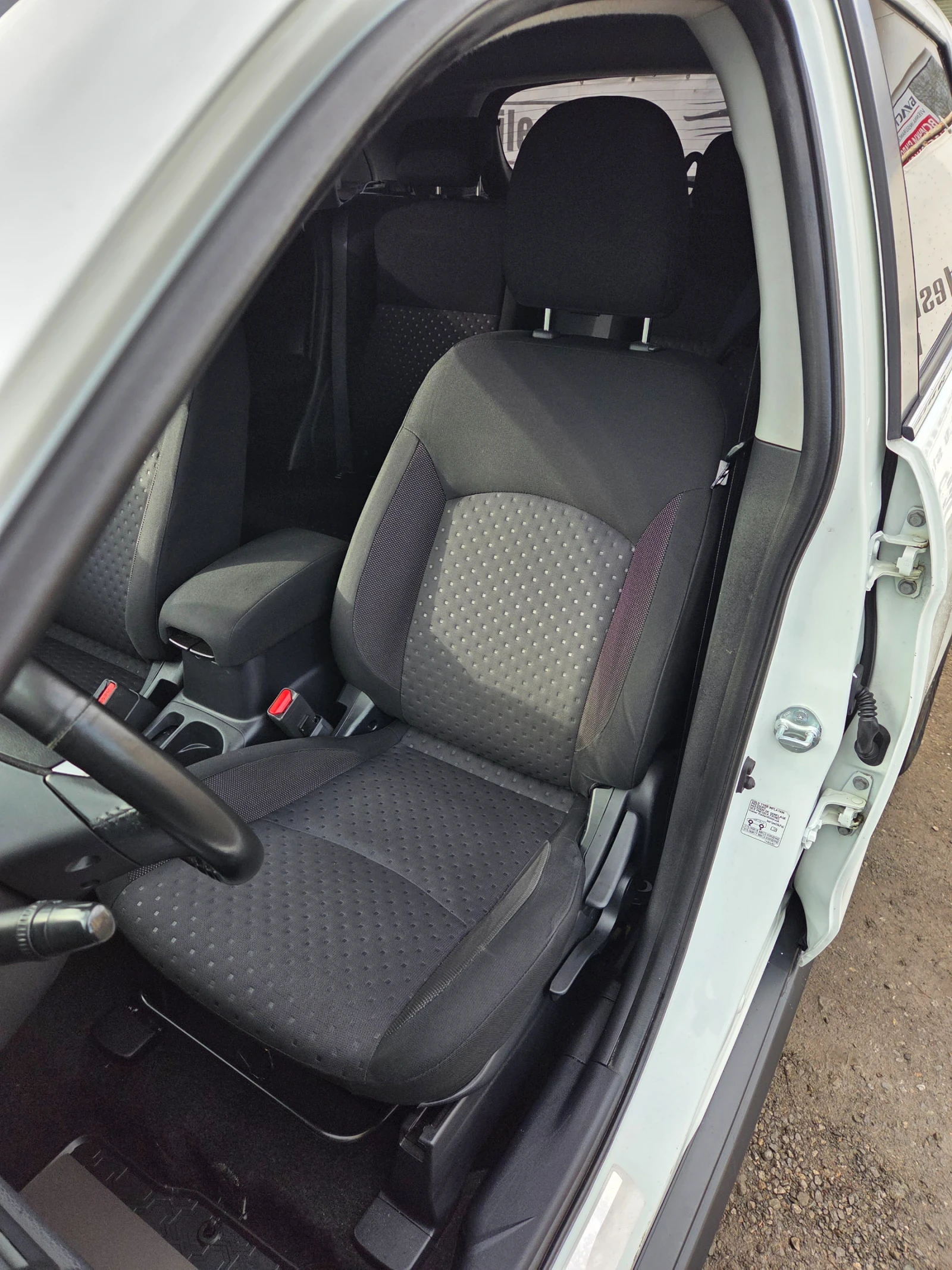 Mitsubishi ASX 1.6-БЕНЗИН-ТОП - изображение 10