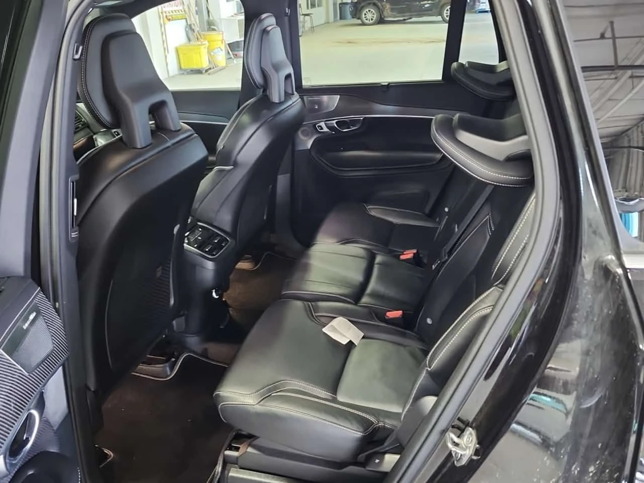 Volvo Xc90 * R DESIGN * ПАНОРАМА* 360 КАМЕРА* , снимка 12 - Автомобили и джипове - 54268622