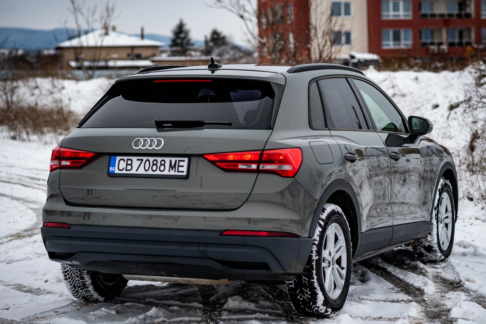 Audi Q3, снимка 9 - Автомобили и джипове - 54371702