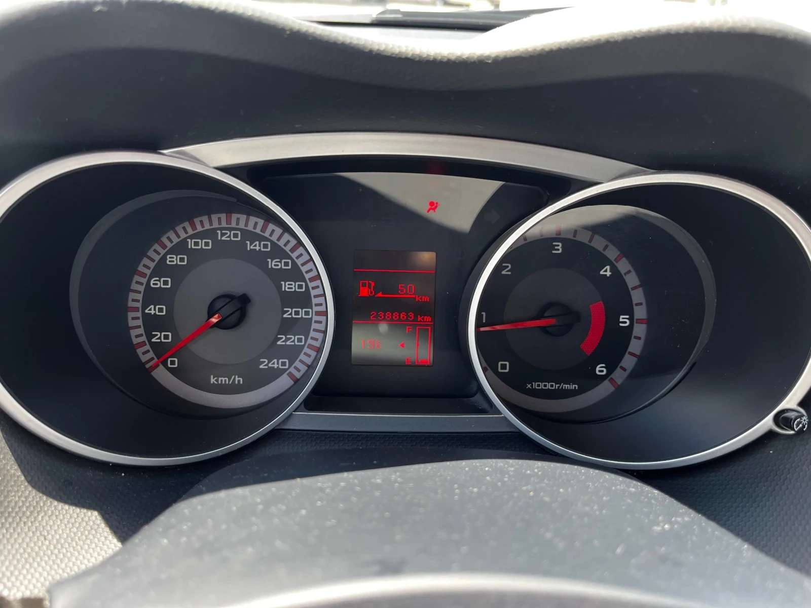Peugeot 4007 4x4 Кожа, Navi, 6+ 1 Сервизна книжка Нов внос, снимка 15 - Автомобили и джипове - 54932457