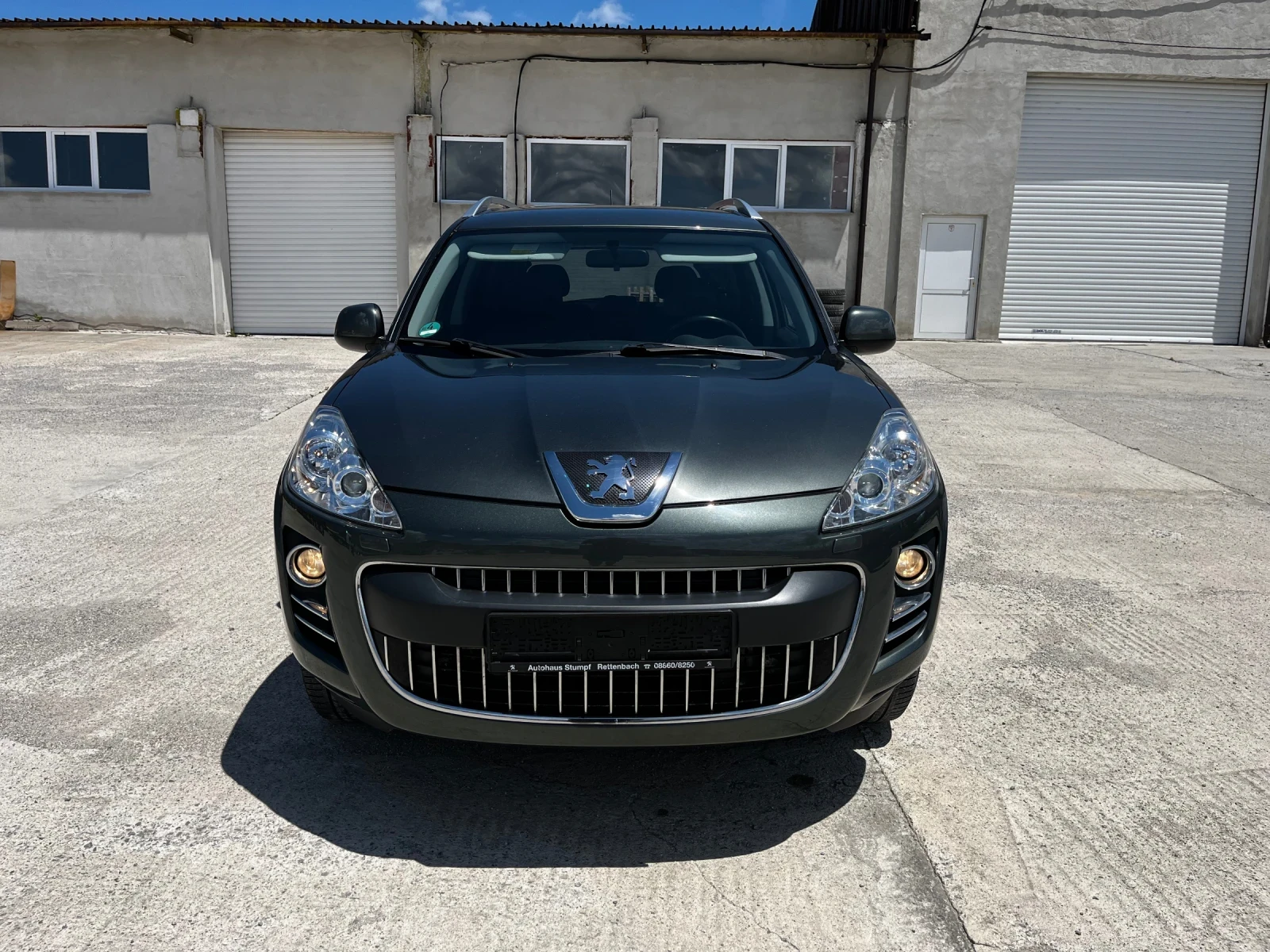Peugeot 4007 4x4 Кожа, Navi, 6+ 1 Сервизна книжка Нов внос, снимка 2 - Автомобили и джипове - 54932457