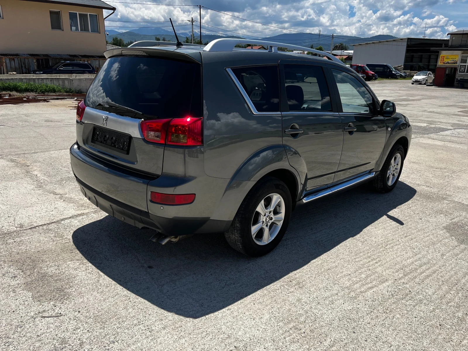 Peugeot 4007 4x4 Кожа, Navi, 6+ 1 Сервизна книжка Нов внос, снимка 5 - Автомобили и джипове - 54932457
