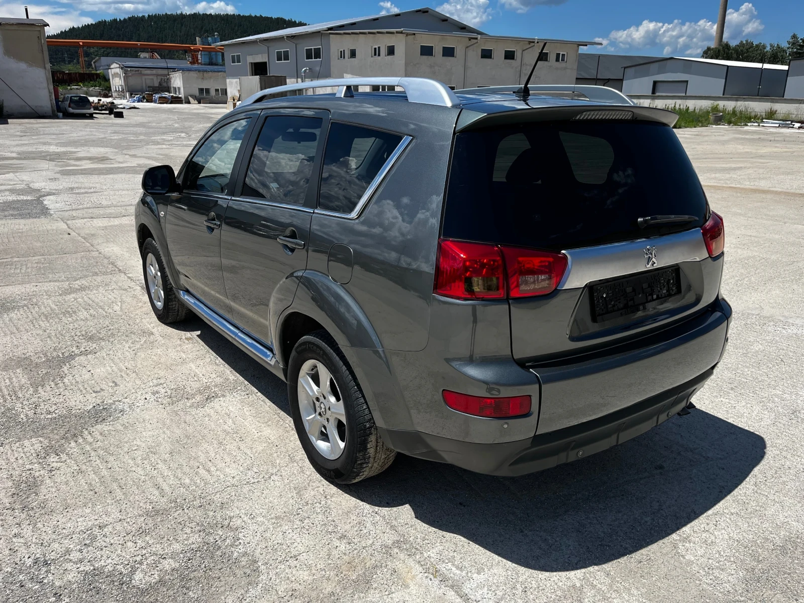 Peugeot 4007 4x4 Кожа, Navi, 6+ 1 Сервизна книжка Нов внос, снимка 7 - Автомобили и джипове - 54932457