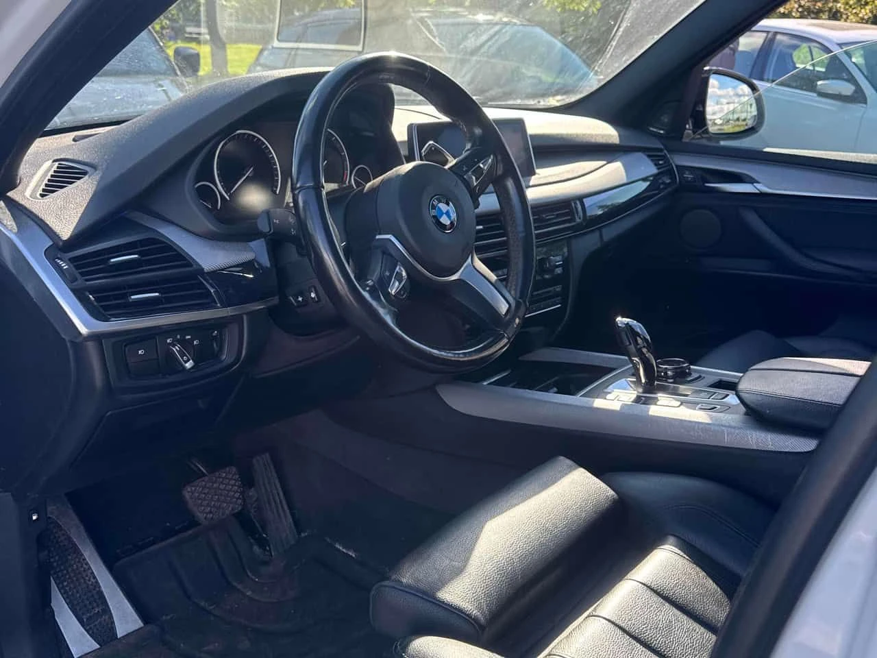 BMW X5 * xDrive40e * АВТОКРЕДИТ  БЕЗ ПЪРВОНАЧАЛНА ВНОСКА*, снимка 5 - Автомобили и джипове - 55019411