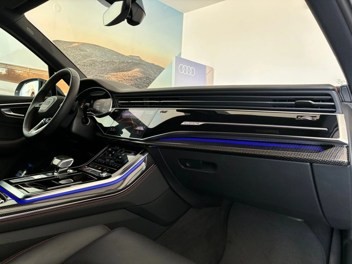 Audi SQ7, снимка 10 - Автомобили и джипове - 56005968