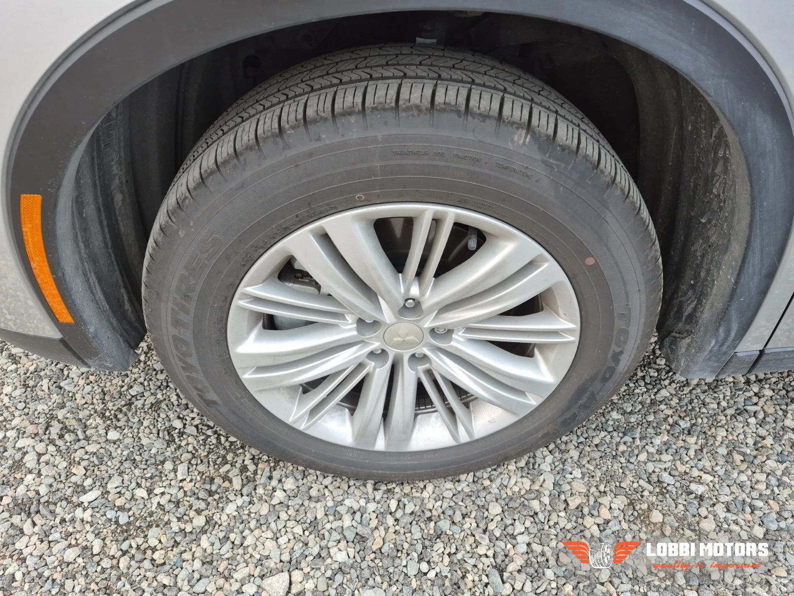 Mitsubishi Outlander, снимка 6 - Автомобили и джипове - 55928998