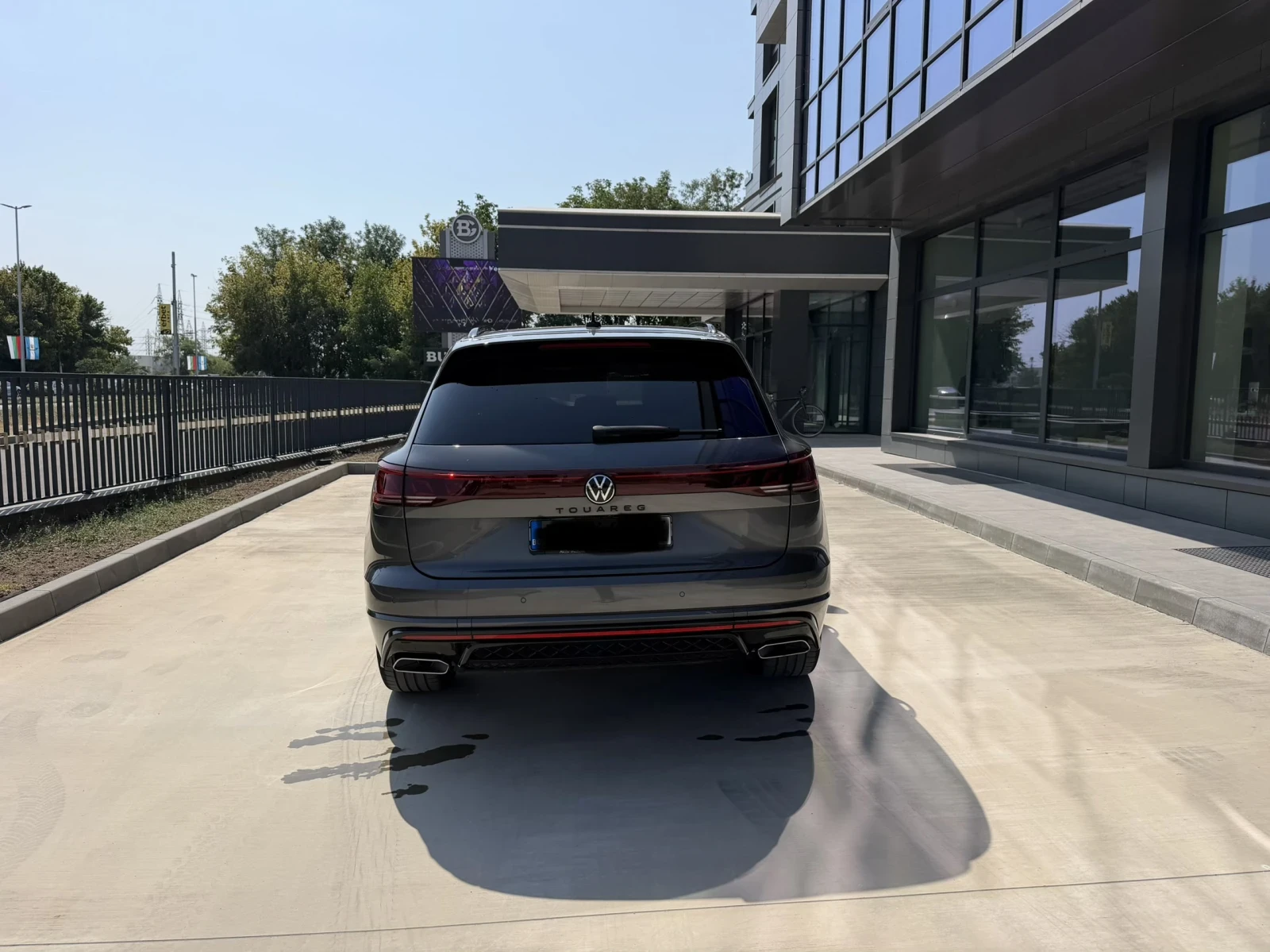 VW Touareg Volkswagen Touareg R-line, снимка 5 - Автомобили и джипове - 55930591