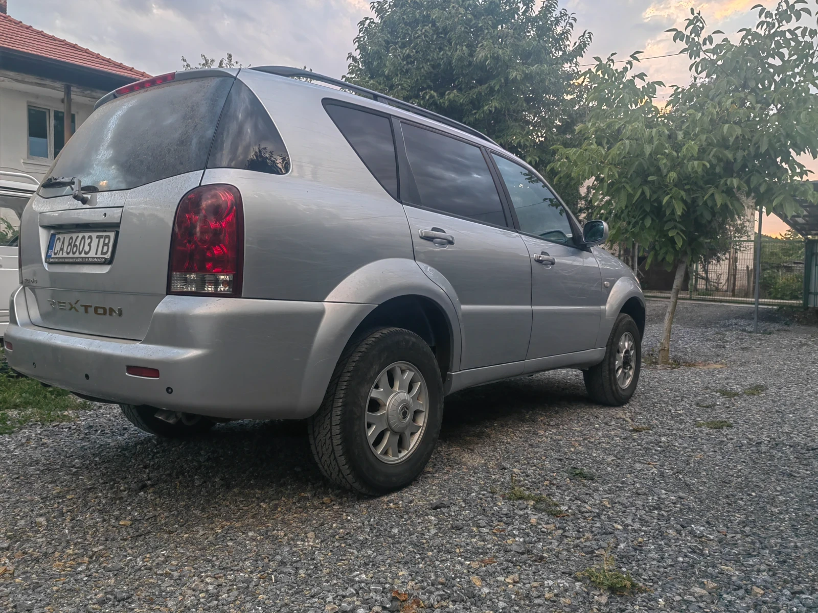 SsangYong Rexton Rexton 2.9, снимка 3 - Автомобили и джипове - 56149485