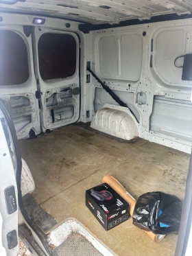 Opel Vivaro, снимка 6
