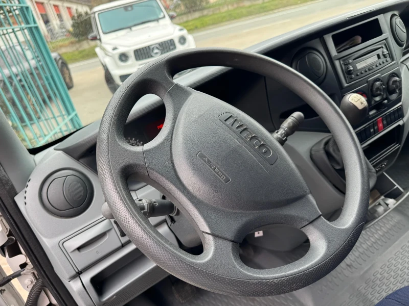 Iveco Daily 3.0HPI* 35C15* Климатик* Падащ борд* 148.000km, снимка 5 - Бусове и автобуси - 52804263