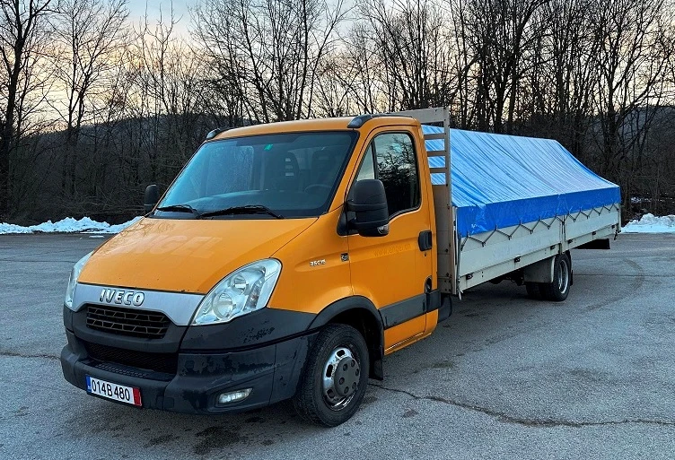 Iveco 35c15 3.0L* 6.05m* ВЪЗД.ВЪЗГЛАВНИЦИ* БЛОКАЖ* до3.5т, снимка 1 - Бусове и автобуси - 48158561