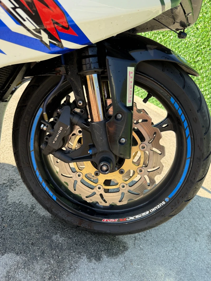 Suzuki Gsxr K7- 750 Limited Edition 018/200бр. Isle of man TT , снимка 9 - Мотоциклети и мототехника - 52245461