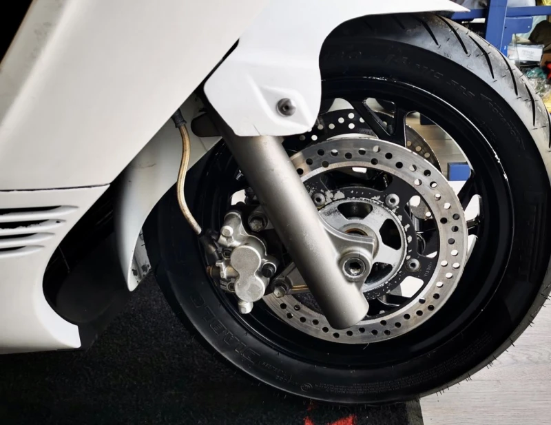 Suzuki Burgman 400i 06.2008г., снимка 7 - Мотоциклети и мототехника - 52850747