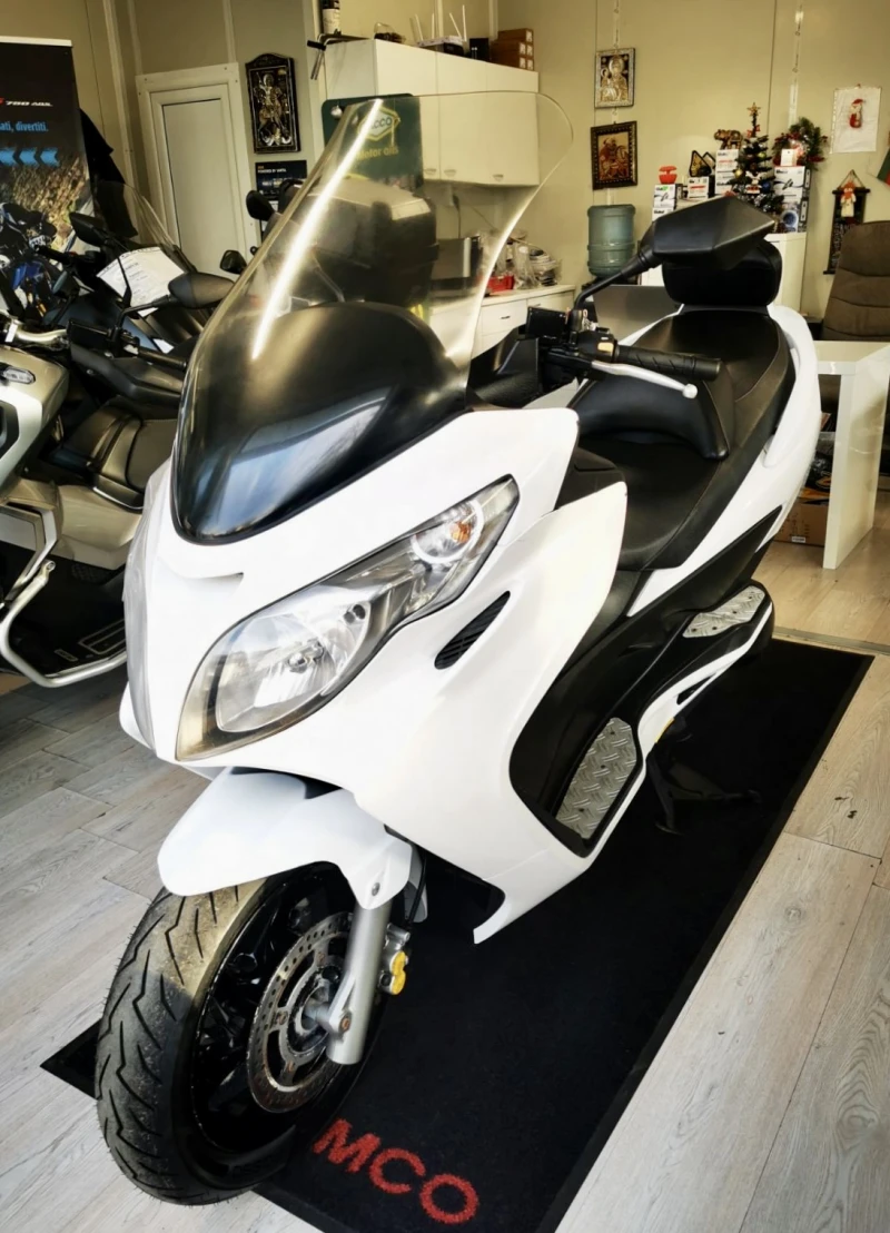 Suzuki Burgman 400i 06.2008г., снимка 5 - Мотоциклети и мототехника - 52850747