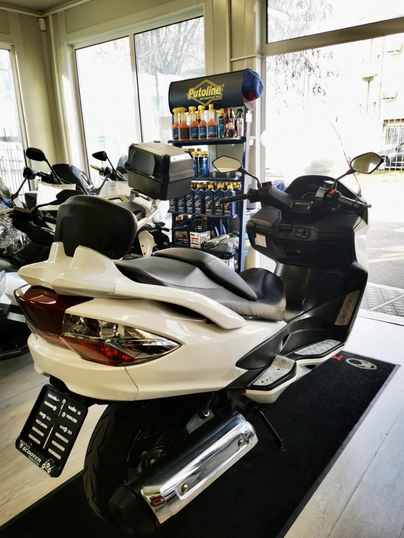 Suzuki Burgman 400i 06.2008г., снимка 4 - Мотоциклети и мототехника - 52850747