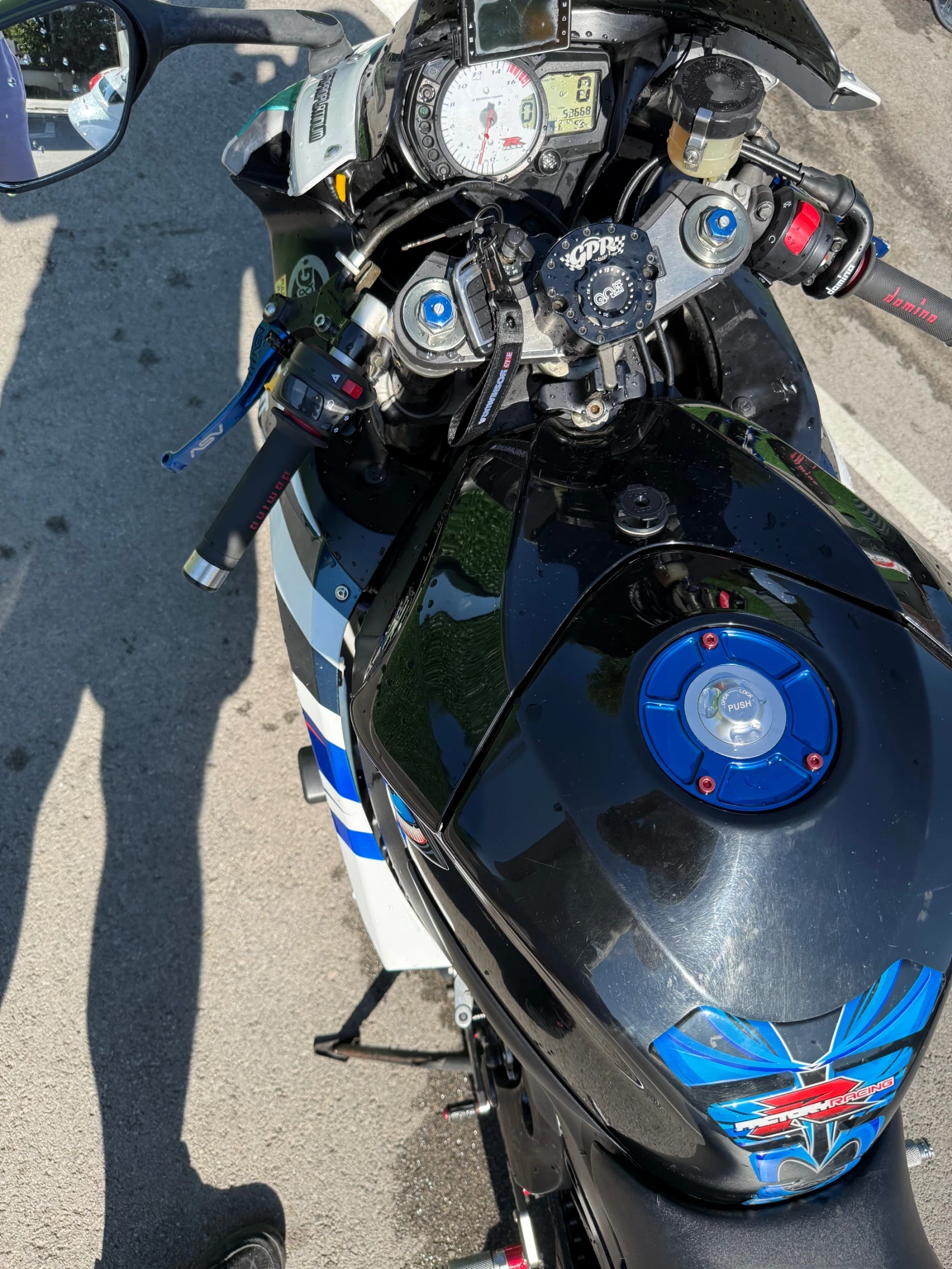 Suzuki Gsxr K7- 750 Limited Edition 018/200бр. Isle of man TT  - изображение 7