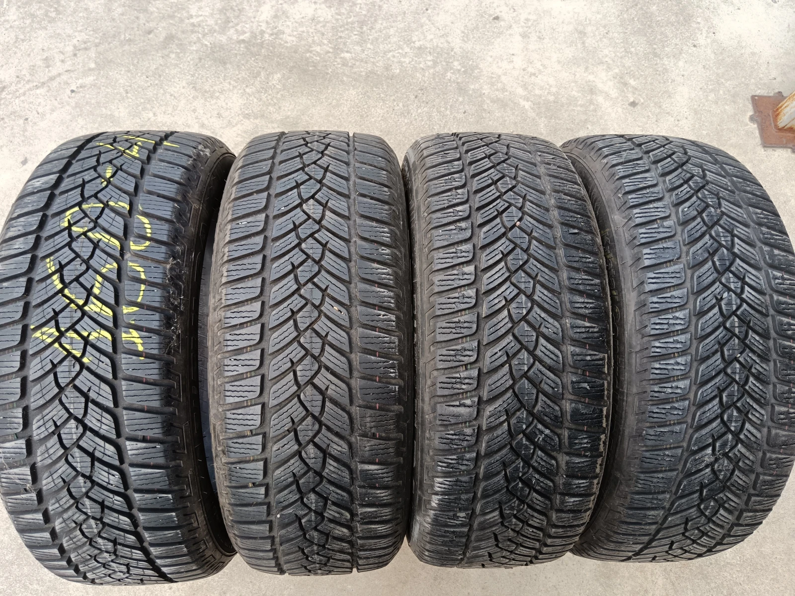  215/55R17 | Mobile.bg   1