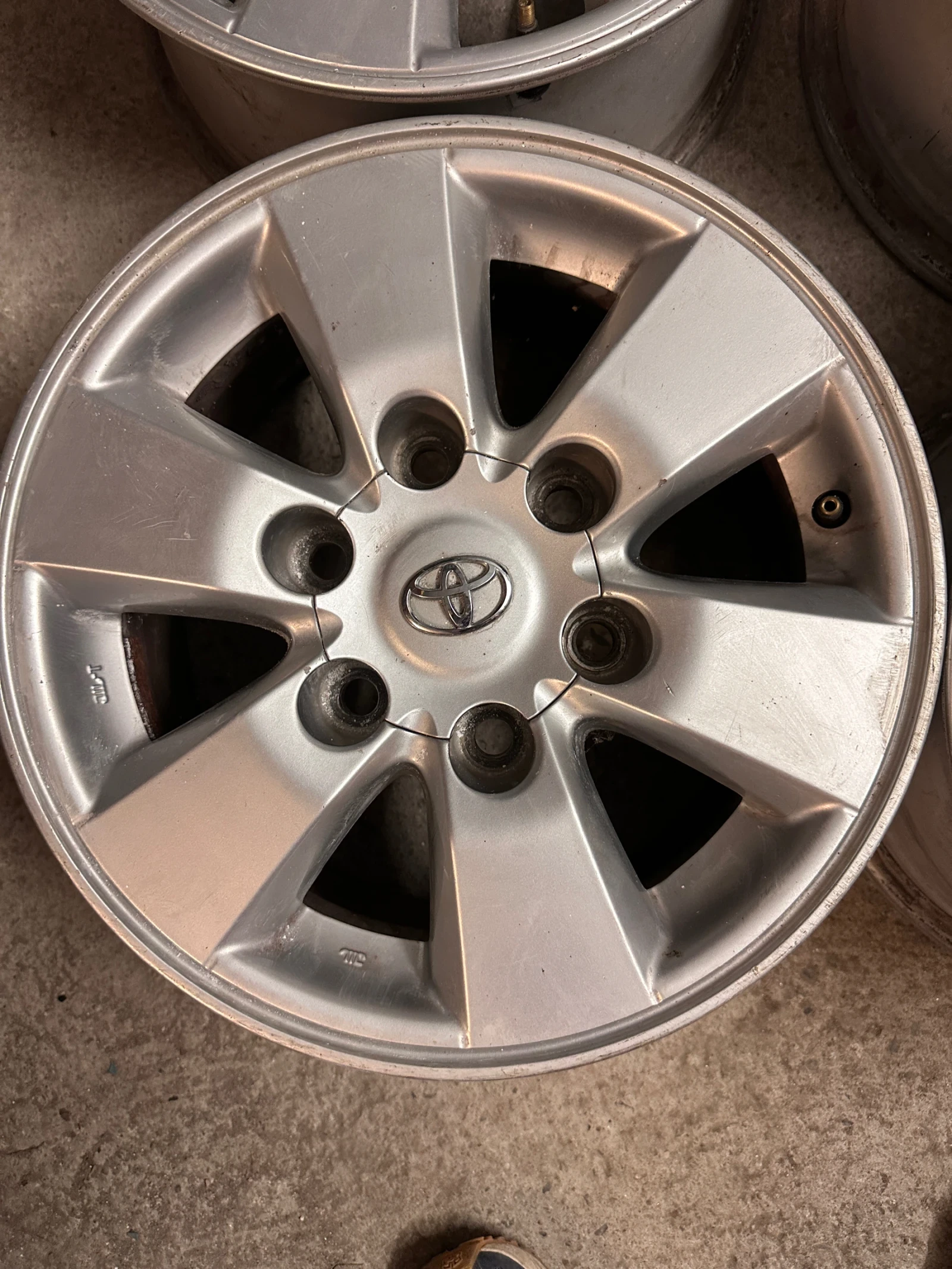 Джанти за Toyota, снимка 2 - Гуми и джанти - 56150857