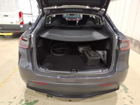 Tesla Model Y Long Range Dual Motor 75 KW Leather Panorama, снимка 4