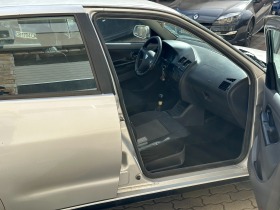 Seat Cordoba 1,4 KLIMA GAS, снимка 13 - Автомобили и джипове - 44816568