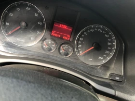 Обява за продажба на VW Golf 1.6 ~7 800 лв. - изображение 3