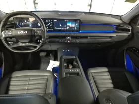 Kia EV9 Land with Premium Package AWD, снимка 8