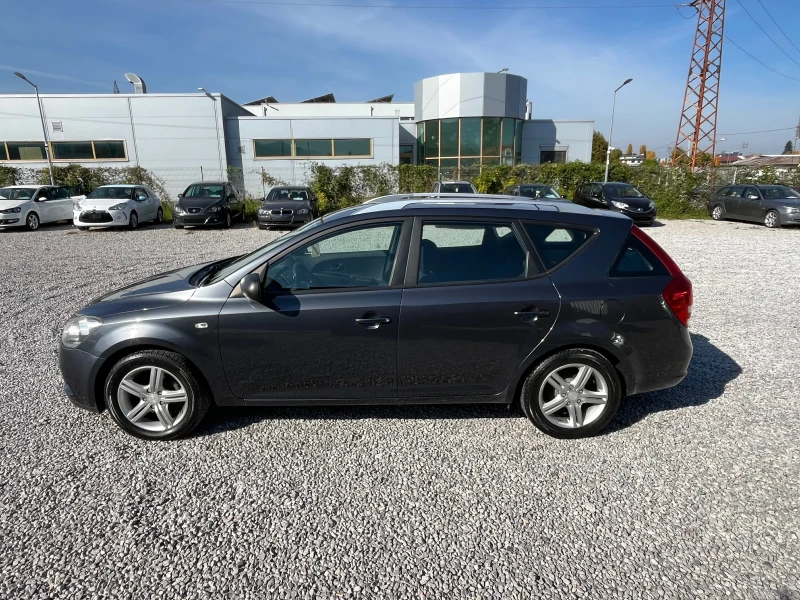 Kia Ceed FACE LIFT -1.6CRDI-90k.c SPORT WAGON LX, снимка 3 - Автомобили и джипове - 47714623