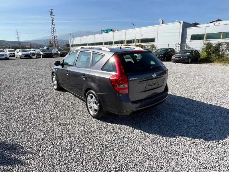 Kia Ceed FACE LIFT -1.6CRDI-90k.c SPORT WAGON LX, снимка 4 - Автомобили и джипове - 47714623