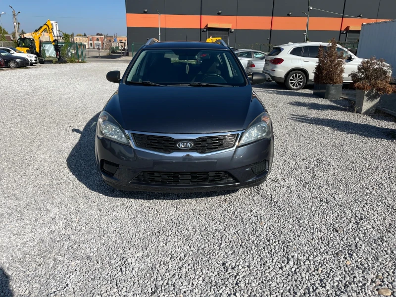 Kia Ceed FACE LIFT -1.6CRDI-90k.c SPORT WAGON LX, снимка 1 - Автомобили и джипове - 47714623