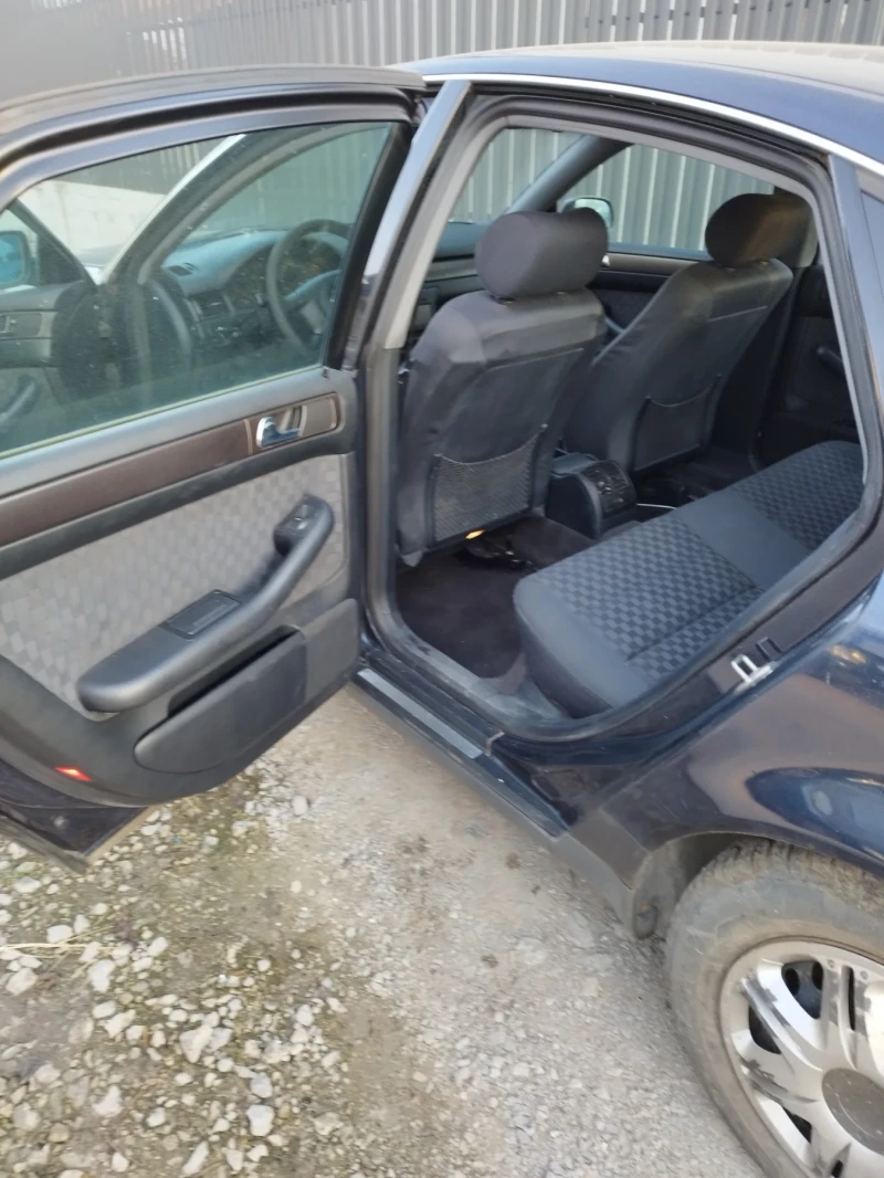 Audi A6 1.8 , снимка 5 - Автомобили и джипове - 52583025