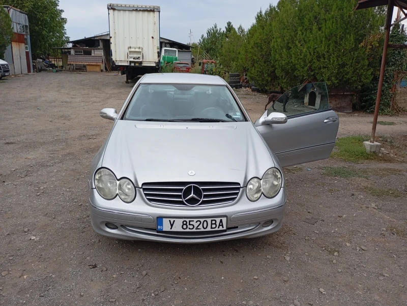 Mercedes-Benz CLK, снимка 11 - Автомобили и джипове - 52348499