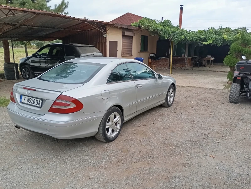 Mercedes-Benz CLK, снимка 7 - Автомобили и джипове - 52348499