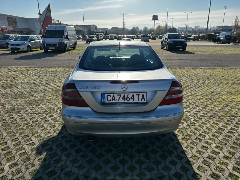 Mercedes-Benz CLK 320 V6, снимка 12 - Автомобили и джипове - 52423005