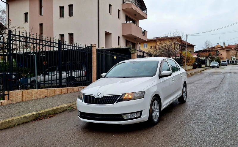 Skoda Rapid Седан 2016г. EURO6 1.6tdi 115кс , снимка 12 - Автомобили и джипове - 52598246