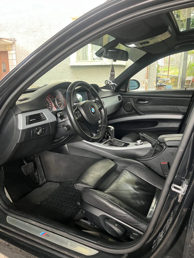 BMW 330 XD, снимка 13 - Автомобили и джипове - 52617220