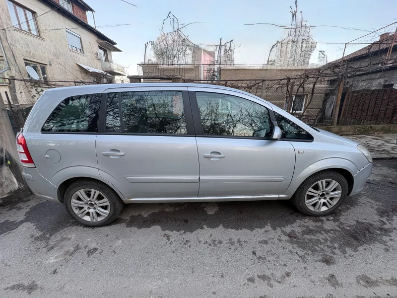Opel Zafira, снимка 2 - Автомобили и джипове - 52913979