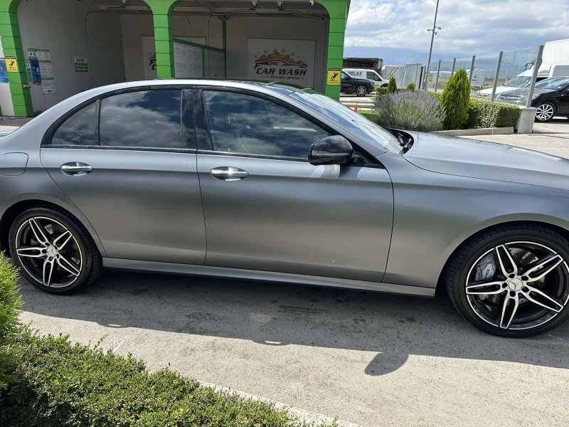 Mercedes-Benz E 43 AMG, снимка 3 - Автомобили и джипове - 53358599