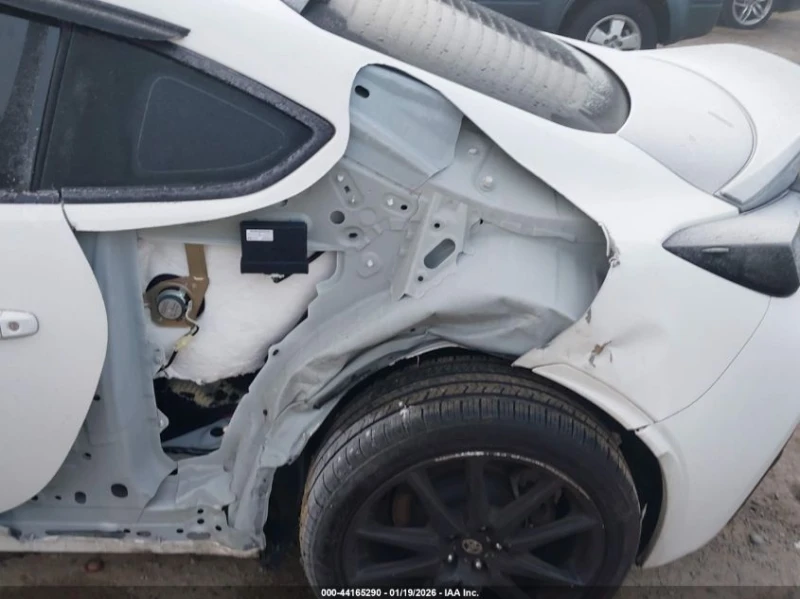 Toyota GR86, снимка 5 - Автомобили и джипове - 53507415