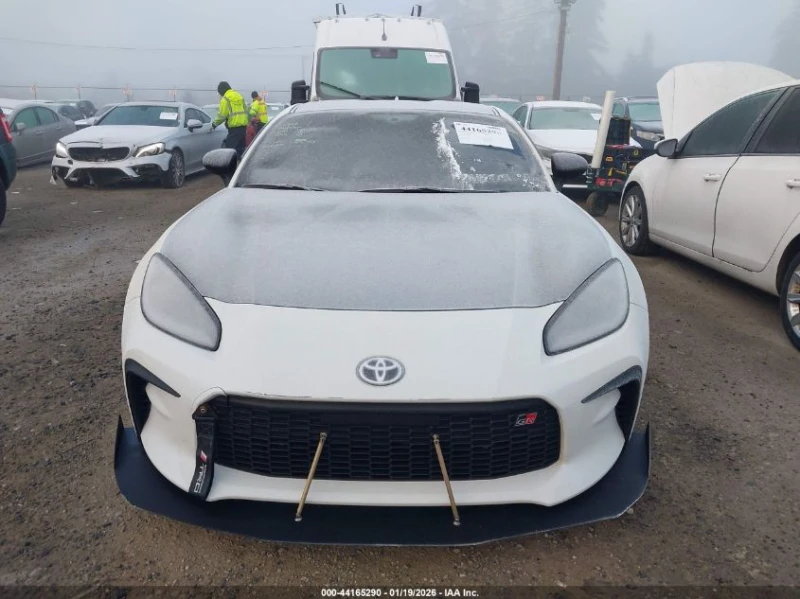 Toyota GR86, снимка 3 - Автомобили и джипове - 53507415