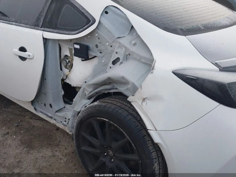 Toyota GR86, снимка 6 - Автомобили и джипове - 53507415